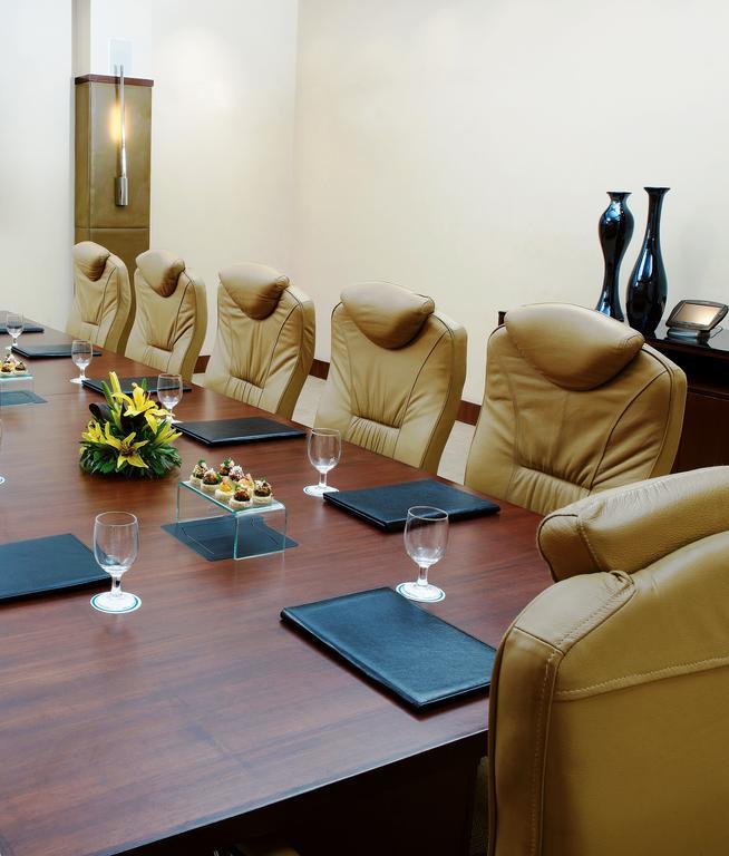 Hyatt Regency Trivandrum 特里凡得琅 外观 照片
