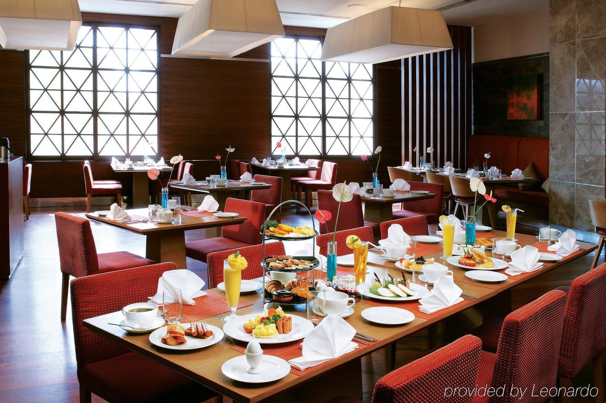 Hyatt Regency Trivandrum 特里凡得琅 餐厅 照片